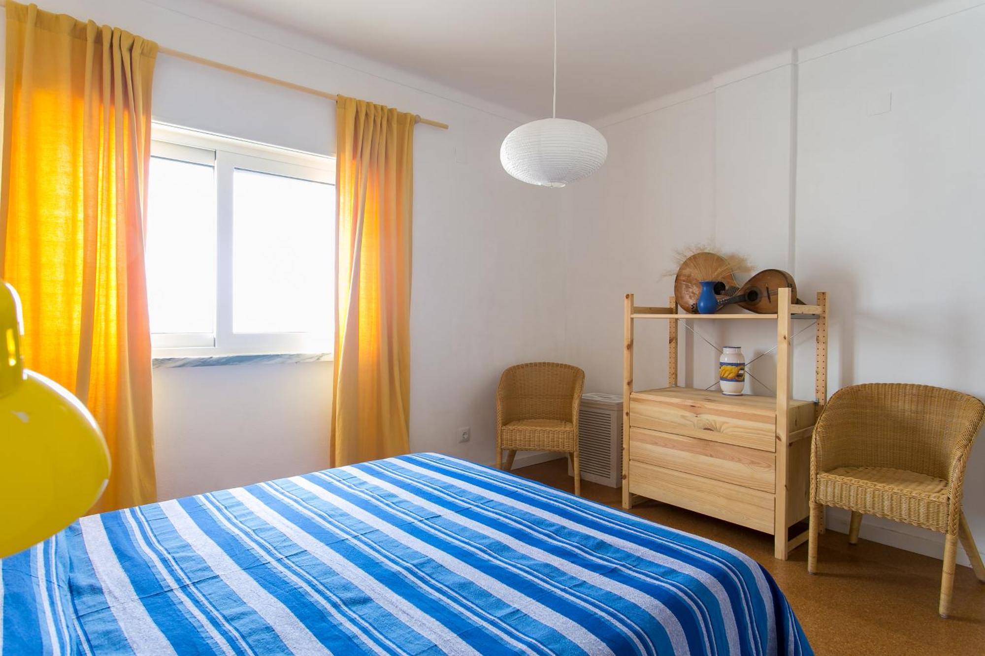 Maresia - Beachfront Peniche Apartment Bagian luar foto